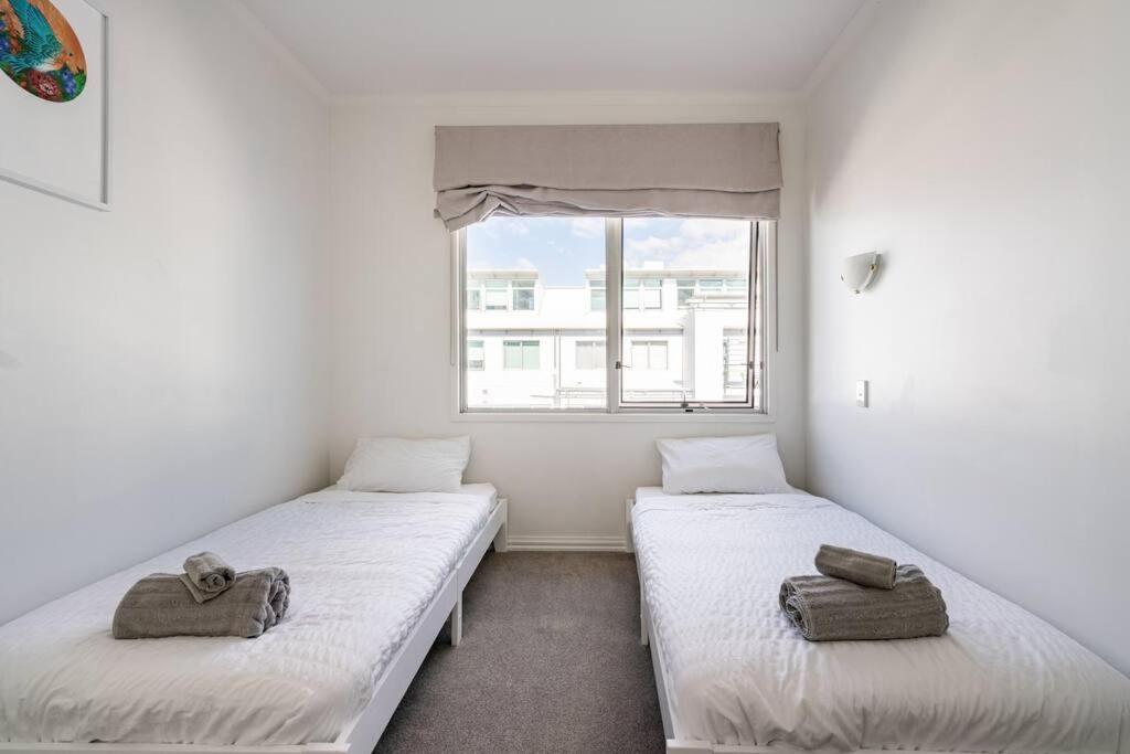 Spacious Penthouse With Spectacular Harbour Views! Auckland Extérieur photo