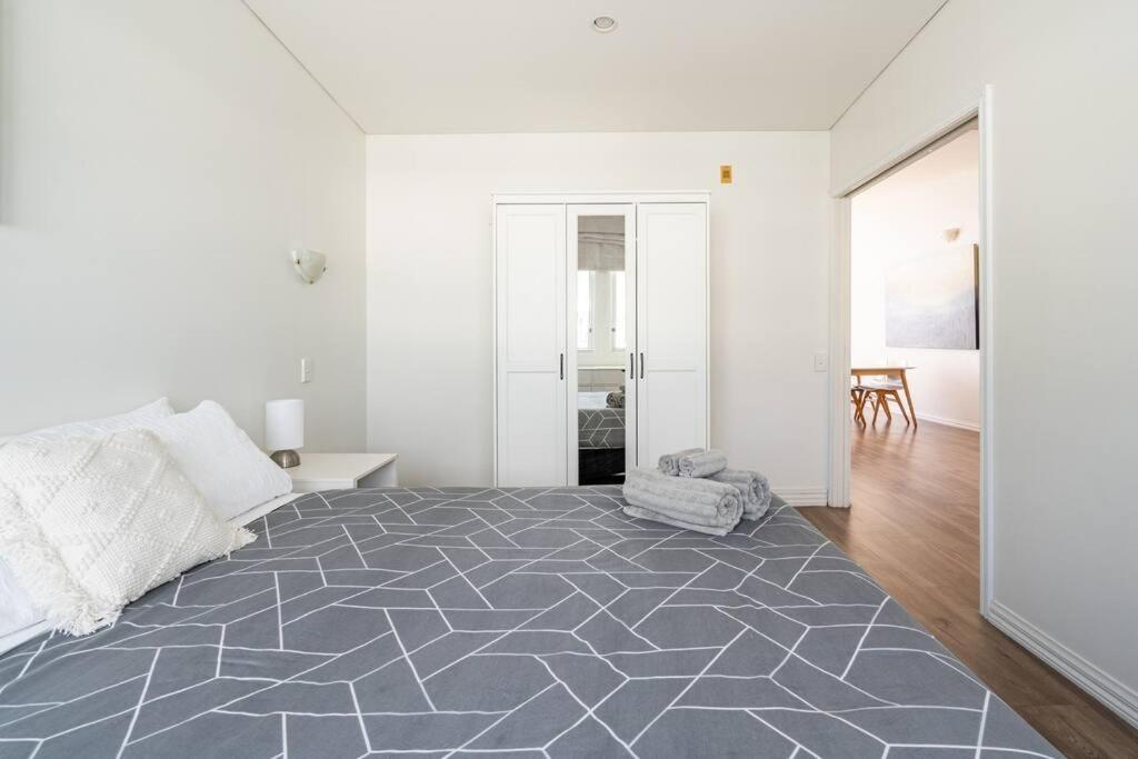 Spacious Penthouse With Spectacular Harbour Views! Auckland Extérieur photo